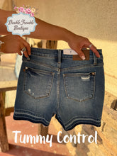 Load image into Gallery viewer, JUDY BLUE TUMMY CONTROL SHORTS