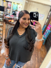 Load image into Gallery viewer, HARPER TOP BASIC -Charcoal