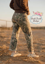 Load image into Gallery viewer, Camo Kreek Denim
