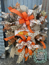 Load image into Gallery viewer, Welcome Lux Fall Wreath