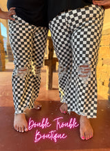 Load image into Gallery viewer, ROUND THE TRACK CHECKER JEANS