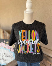 Load image into Gallery viewer, SHOW YOUR COLORS SPIRIT TEE