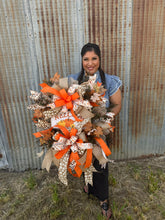 Load image into Gallery viewer, Welcome Lux Fall Wreath