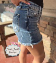 Load image into Gallery viewer, Katrina Judy Blue Shorts