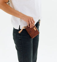 Load image into Gallery viewer, SALLY ZIPPY WALLET