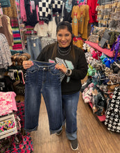 Load image into Gallery viewer, PINTUCK CUFFED DENIM