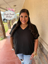 Load image into Gallery viewer, MADELINE TOP -BLACK