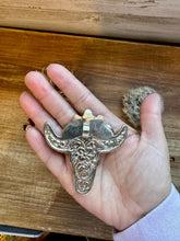 Load image into Gallery viewer, Big Antler longhorn with  turquoise pendant with color flowers
