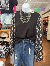 Load image into Gallery viewer, Aztec Queen Top
