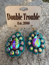 Load image into Gallery viewer, Blossom Earrings
