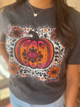 Load image into Gallery viewer, PUMPKIN TEE
