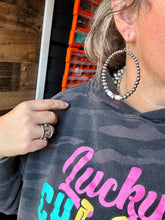 Load image into Gallery viewer, Big Sterling Silver Pearls Hoops with pink Conch

