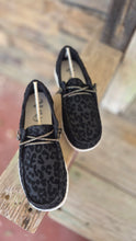 Load image into Gallery viewer, HOLLY LEOPARD SHOES

