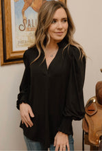 Load image into Gallery viewer, CANYON CALL TOP- BLACK
