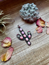 Load image into Gallery viewer, pink Conch Cactus Pendant
