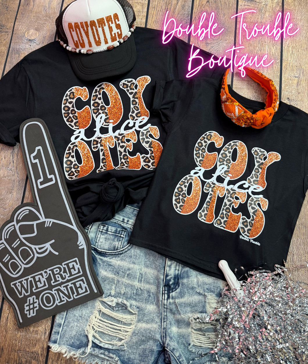 COYOTES SPLIT TEE