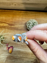 Load image into Gallery viewer, Band Ring - Size 7- spiny, Turquoise &amp; sterling silver
