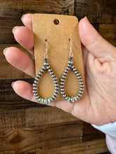 Load image into Gallery viewer, Smaller Sterling SAUCER Silver Pearls earrings teardrop and green turquoise
