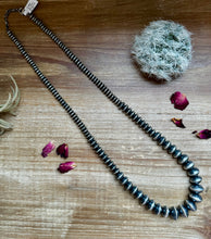 Load image into Gallery viewer, Sterling silver pearls - 26 inch
