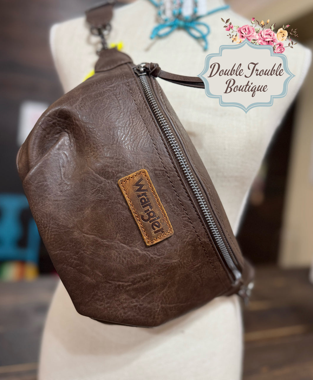 BROWN LEATHER BUM BAG