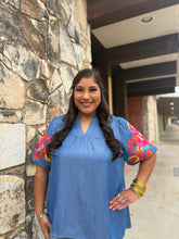 Load image into Gallery viewer, LA HACIENDA TOP
