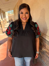 Load image into Gallery viewer, EMBROIDERED TOP
