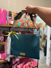 Load image into Gallery viewer, Indy Metro Crossbody
