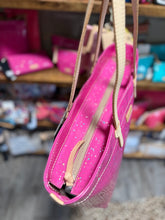 Load image into Gallery viewer, Berry Daily Tote
