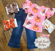 Load image into Gallery viewer, Pink Pumpkin Patch Tee Kids

