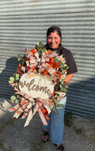 Load image into Gallery viewer, Welcome Pumpkin Super Lux Fall Wreath

