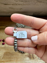 Load image into Gallery viewer, Sterling silver pearls - 26 inch
