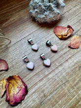 Load image into Gallery viewer, Small Pendant - Heart Shape Pink Conch &amp; Sterling Silver

