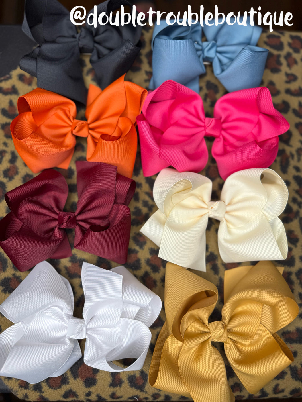TEXAS SIZE BOWS- 8inch