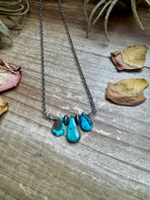 Load image into Gallery viewer, 16 inch Blue turquoise and sterling silver pearl
