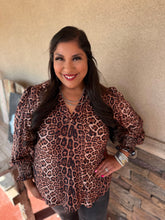 Load image into Gallery viewer, CANYON CALL L/S TOP- LEOPARD
