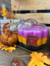 Load image into Gallery viewer, Bird of Paradise Pumpkin Candle By: Circle E
