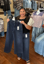 Load image into Gallery viewer, WORKING GIRL JUDY BLUE ANKLE DENIM
