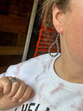 Load image into Gallery viewer, Smaller Sterling SAUCER Silver Pearls earrings teardrop and green turquoise
