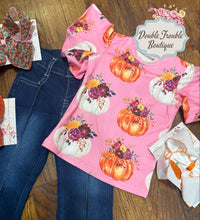 Load image into Gallery viewer, Pink Pumpkin Patch Tee Kids
