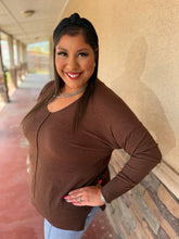 Load image into Gallery viewer, Butter Sweater -Chocolate
