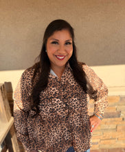Load image into Gallery viewer, LOOPTY LOU LEOPARD L/S
