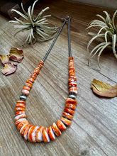 Load image into Gallery viewer, 22 inch graduated orange spiny necklace with Sterling silver pearls

