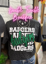Load image into Gallery viewer, MASCOT REPEAT PUFF LEOPARD SPIRIT TEE
