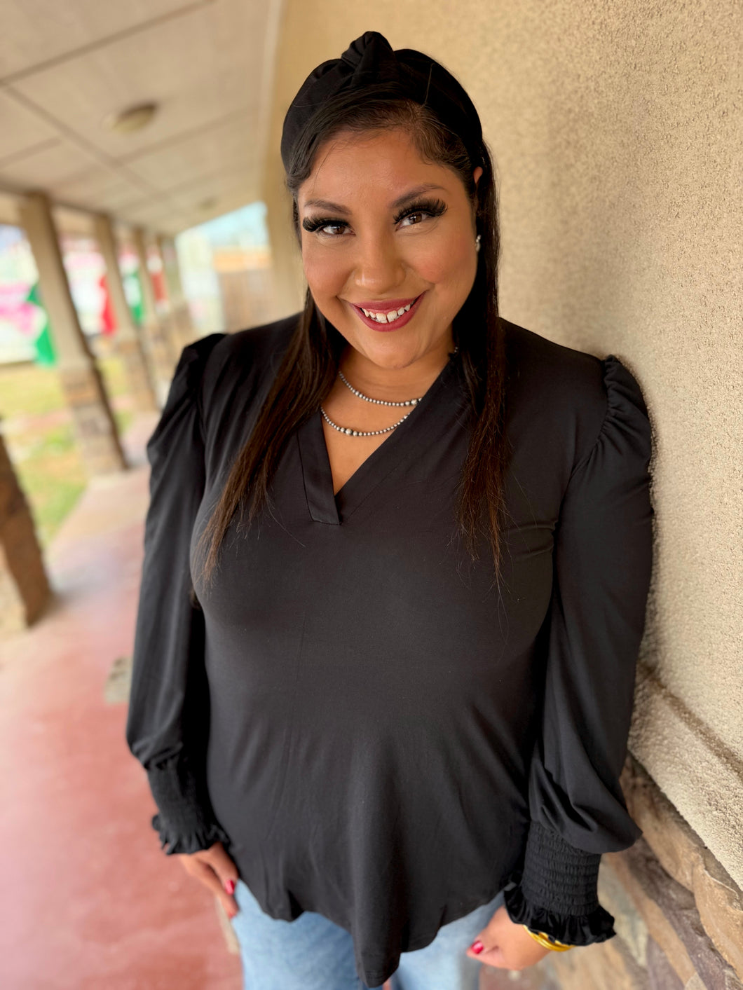 CANYON CALL TOP- BLACK