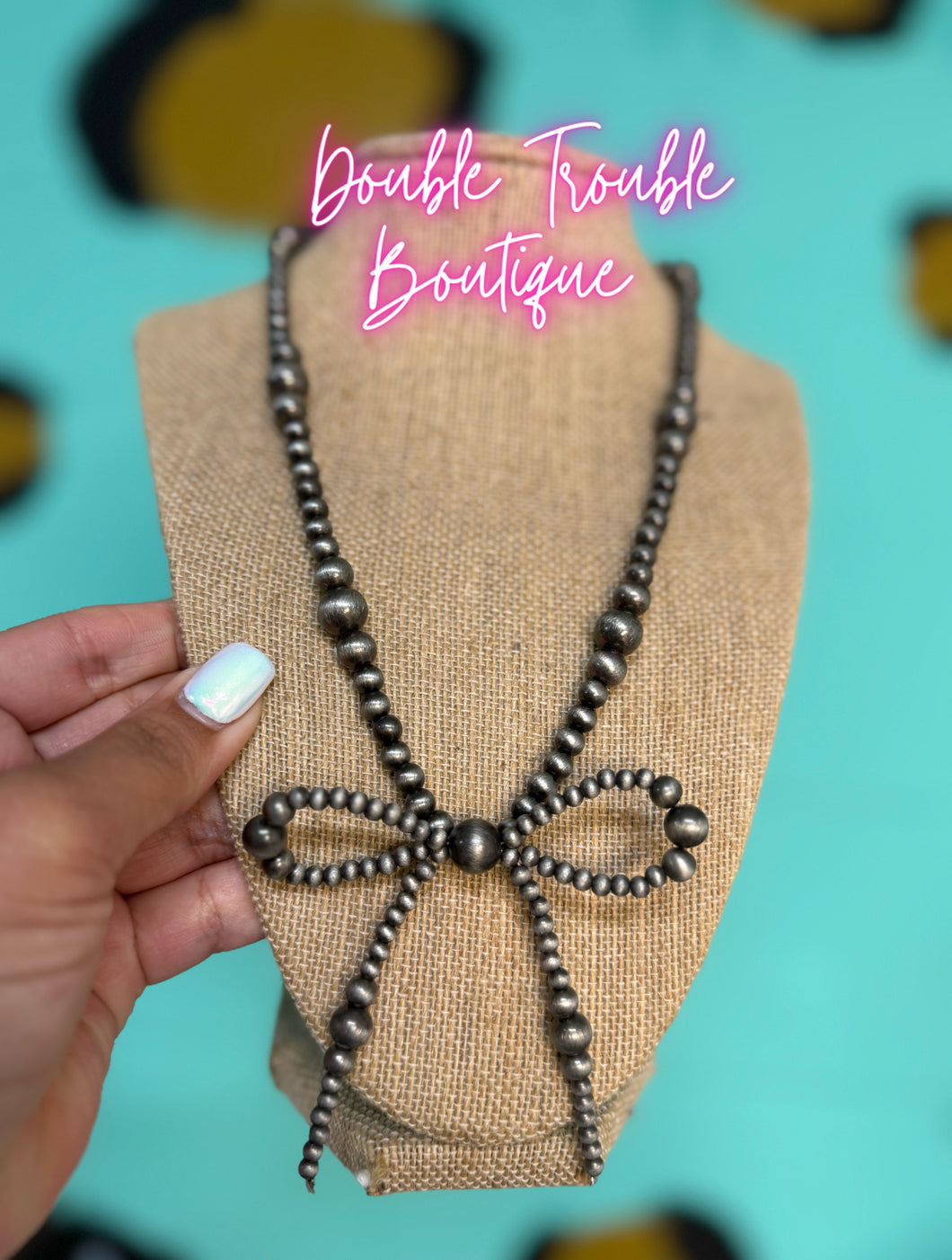 BROKEN BOW NECKLACE