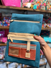 Load image into Gallery viewer, Indy Metro Crossbody
