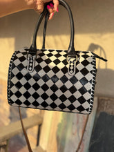 Load image into Gallery viewer, MEDIUM CHECKER LEATHER PURSE
