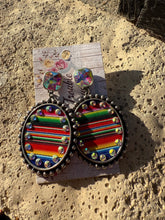 Load image into Gallery viewer, Dos Amigas Earrings
