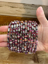 Load image into Gallery viewer, Torpedo choker Sterling Silver Pearls and Purple Spiny
