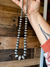 Load image into Gallery viewer, Sterling silver pearls - 24 inch
